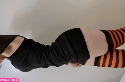 Zz.eazoning [ zz-eazoning ] - TGIF babe  First 5 people to tip  5 get a special video to start your