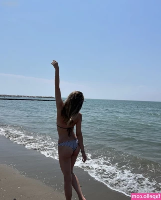 alohaleyla - Playing with my pussy for you