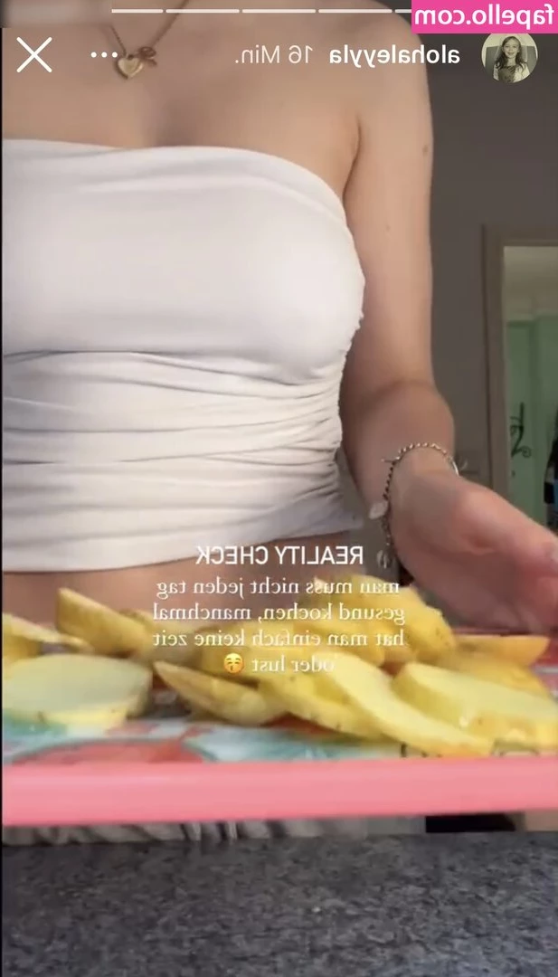alohaleyla - Holy fuck thats alot of cum