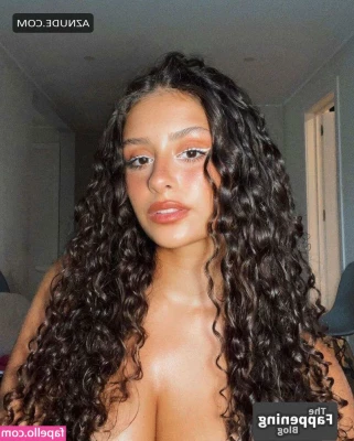 Débora Gomes [ debora-gomes ] - need that Italy trip again