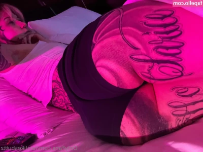 lainlikesbuttz - My Dear Fans  I am so sorry for not being active latelly  As some of