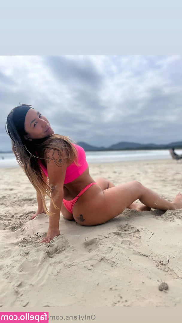 morenitabren - How about a cheeky strip tease in a sexy slip for Free Video Friday 