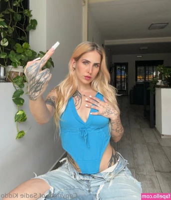 sadiekiddo420 - Housesitting