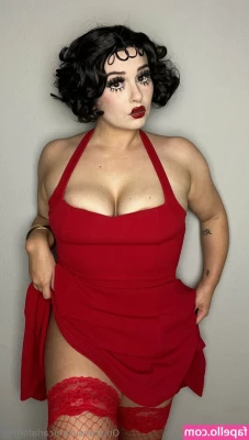 carlaforfree - I miss giving lap dances  would you want one - can I give it to you
