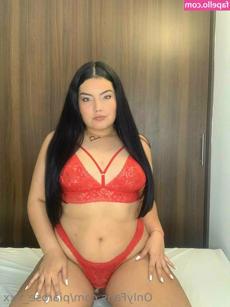 piarose_xxx [ piarose-xxx ] - Check ur DM