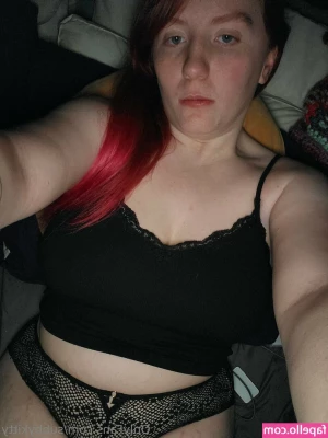 subbykitty - I’m watching Vikings naked right now. I just started getting into