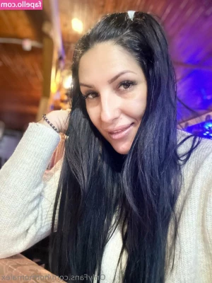 hotmomalex - I need you to suck it baby