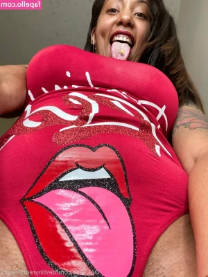 destinyredbonexxx - Playing with daddy s cum in my wet  tight pussy