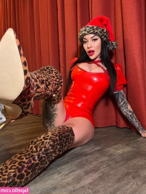 nikitacaslidafree - Bone Time with Hank      Howdy Fellas  Hank here   With IML coming up