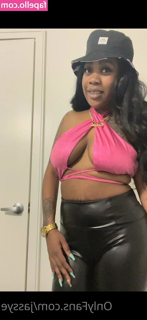 itzjusthoney - Good afternoon sexies  I ll be uploading tonight