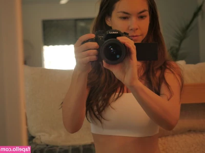 Kateelife - That way that booty moving tho