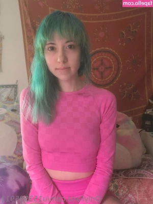 u153595911 - cheeta-licious 🐆 unlock to rip off my tiny tank and expose my