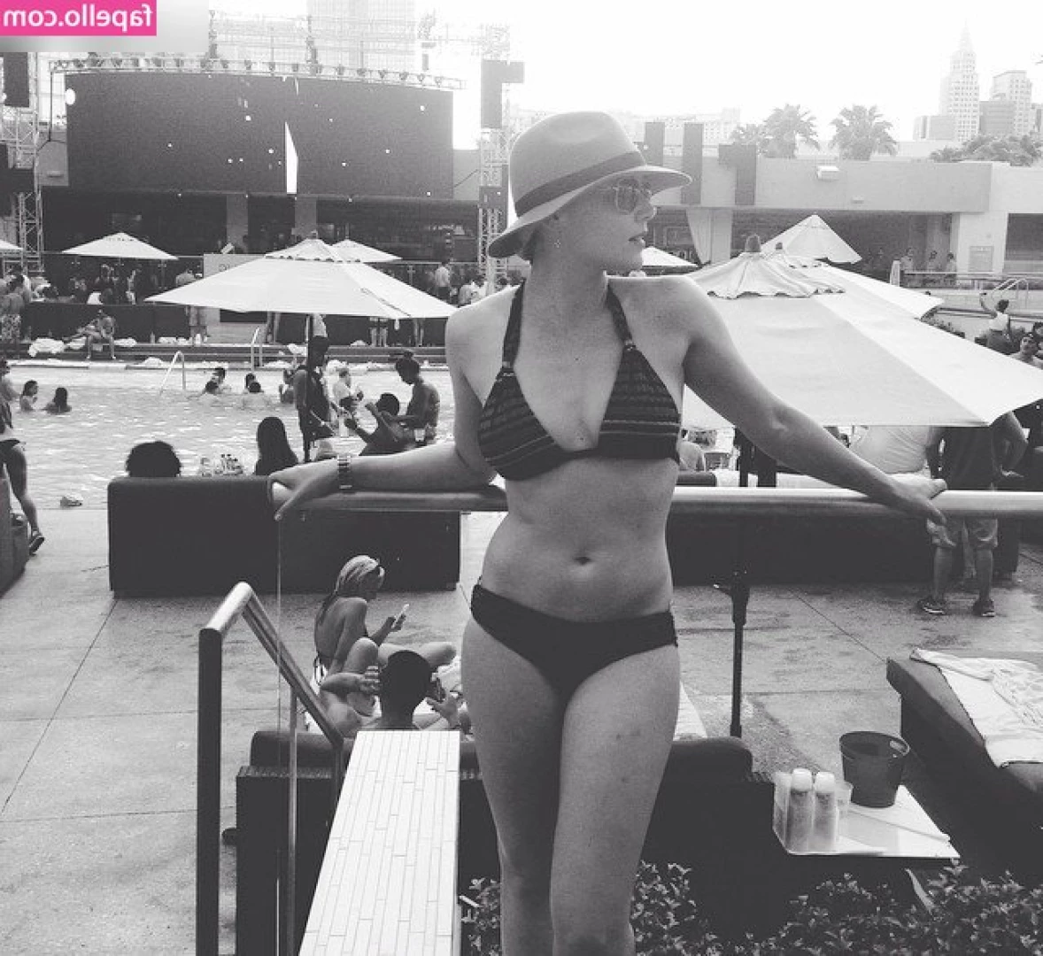 Abbie Cornish [ abbie-cornish ] - New video https://onlyfans.com/192597374/abbykitty