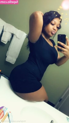 ebonyyfree - Are you ready to OWN MOMMYS PUSSY? Or do I need to show you who's