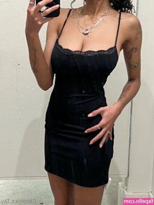 Chronixx.tay [ chronixx-tay ] - juliixxxhot juliixxxhot hot photos   sexy photos   Fetishes  virtual