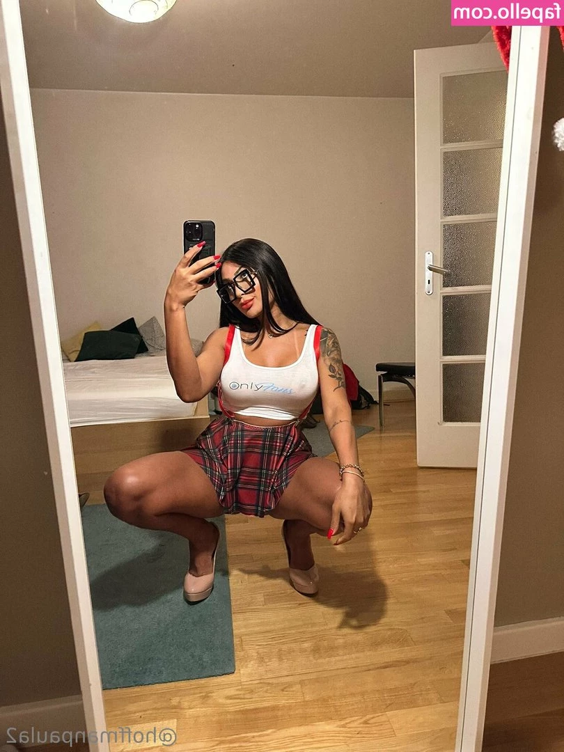 hoffmanpaula2 - Happy Friday y all