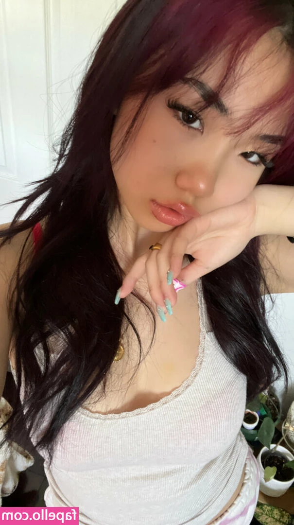Joyy.li [ joyy-li ] - Now how about we replace the fleshlight with you🍆💦