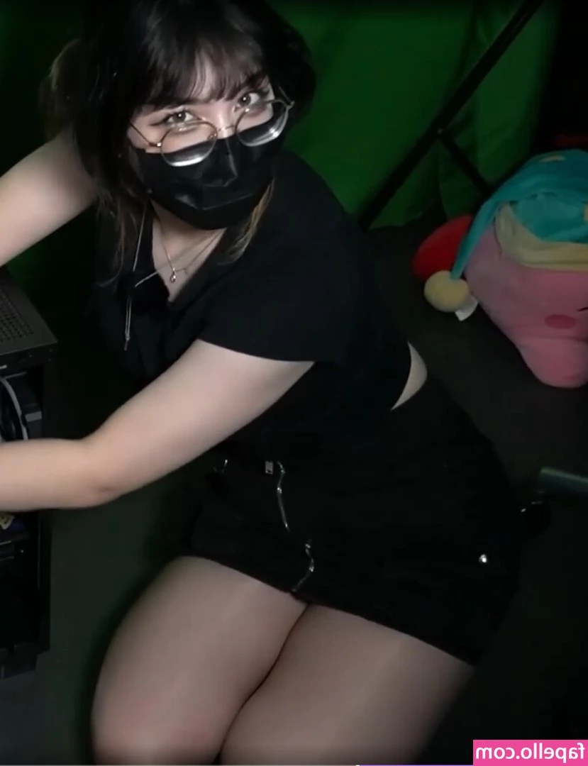 Harriet Barnes [ harriet-barnes ] - I love being spanked   I m such a bad girl