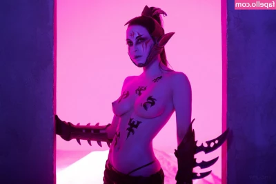 Majorkill's Warhammer 40k Cosplay [ majorkill-s-warhammer-40k-cosplay ] - Loved making this set   waiting for more snow so I can take some sexy