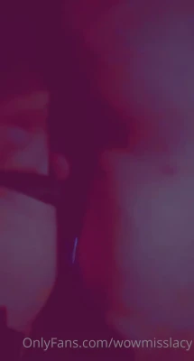 wowmisslacy - Ir en la noche al gimnasio  entrenar  ducharme y correrme una paja  