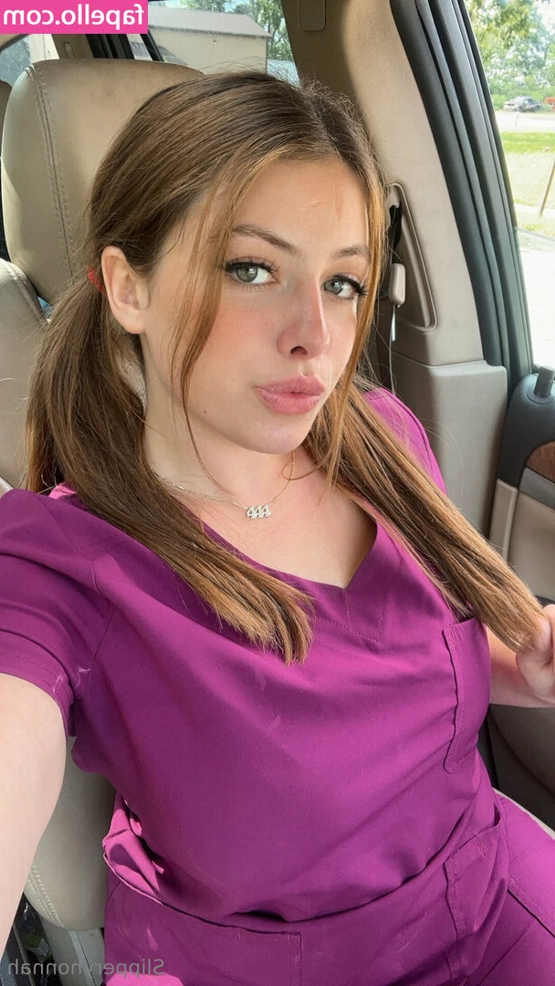 kinkyhonnah - Titty Tuesday 🥳