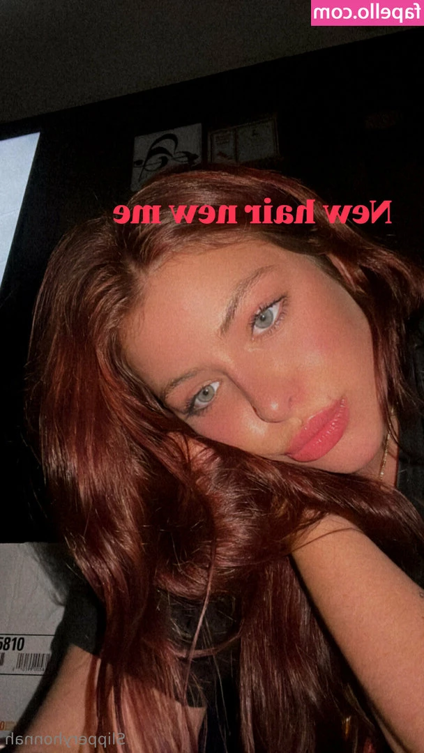 kinkyhonnah - Good morning   One more day till Christmas Eve    My parents are