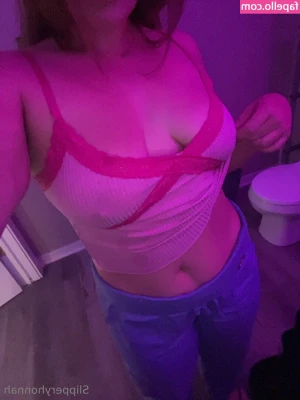 kinkyhonnah - Colored my hair again