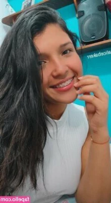 alia_sexy [ alia-sexy ] - I miss going to the strip club   Might need to start dancing again