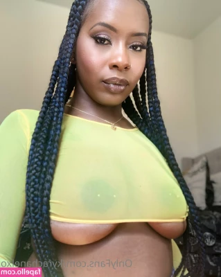 kyrachanelxo - Some  behind the scenes   type oics taken at a recent photo shoot at