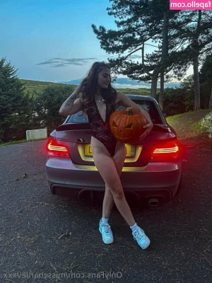 misscharlievxxx - Yes, you will need me.