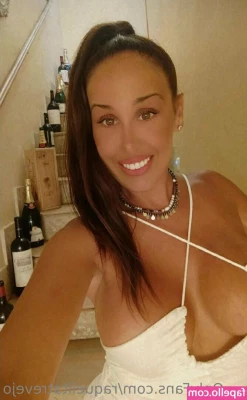 raquelitatrevejo - red tuesday