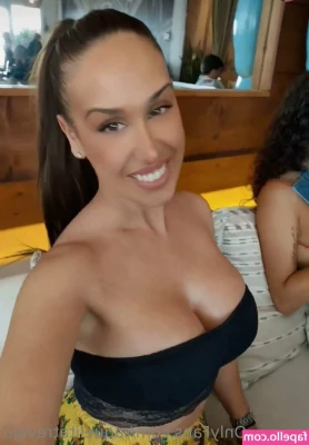 raquelitatrevejo - Just one hot milf