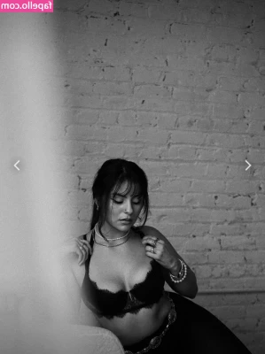 sylviaponce - Good morning hope you’re hard already 🖤