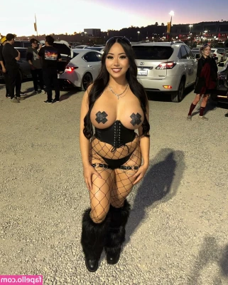 rachelvillaflor - Pensando en ti  me dan ganas de masturbarme y solo asi me puedo