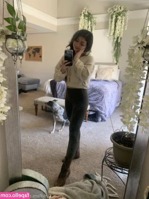 xoxokeiko - A quick load taking from a regular   beardedbj