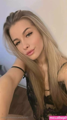 evilglow - Life has been hectic but here s some bathroom titties