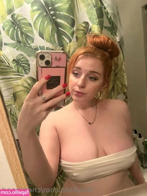 Cherriepod - Mistress Bunz needs her ass worshipped and pussy licked....who got