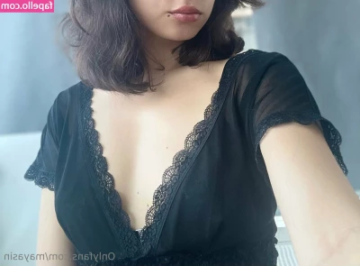 mayasin - Ivy Rose with one load in her stomach from  blackth0rr