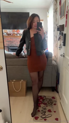 wife.in.pantyhose [ wife-in-pantyhose ] - Wiggle wiggle