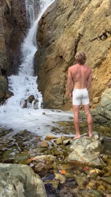 sunshinesmile99 - Who else is ready for summertime? I can’t wait!