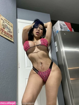 kaliyahgoddess - Wanted a longe edge  but Oops I spermed