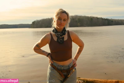 ashtrayprincess - Hi luvs I made New strip down in my sexy blue sling!  Check ur