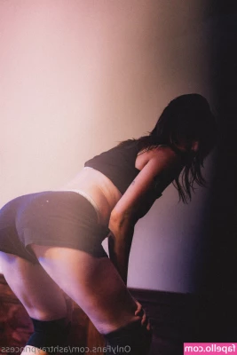 ashtrayprincess - xxx pls let me know what you wanna see  lt 333