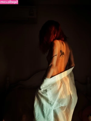 Little Satana - I’m here to have fun! I take personal requests for photos, and