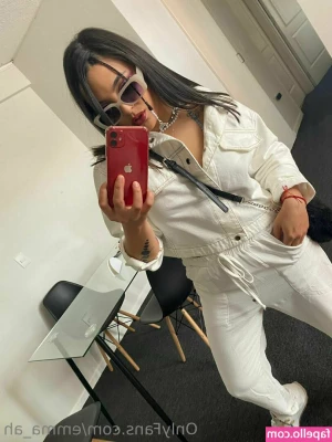 emma_ah [ emma-ah ] - Spankings make me so wet especially pussy spankings  I hope you enjoy
