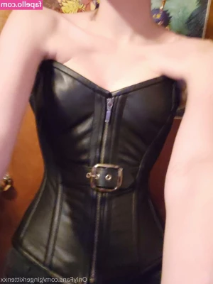 gingerkittenxx - new dildo video coming guyyy