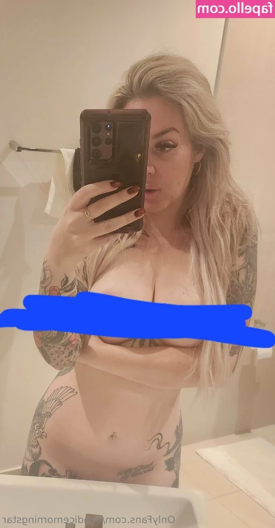 candicemorningstar - Casual tease 😈🤍