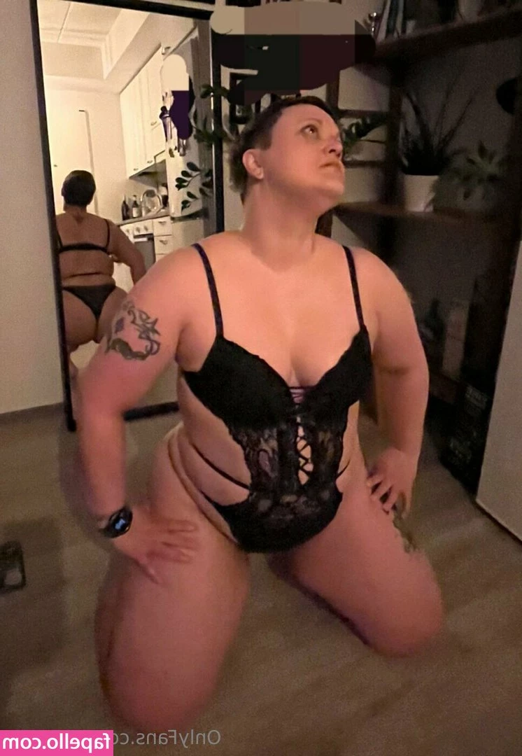 anntsyu - wand got me squirting hard