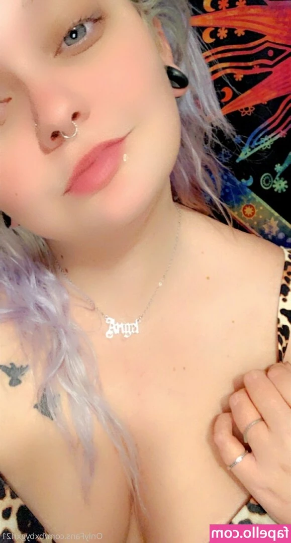 bxbygxrl21 - submissive bottom loves being bred
