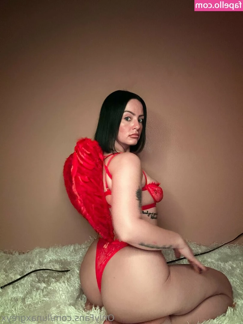 lunaxgreyx - "Put Tony's Nuts in Your Mouth" Book for Adults from My Amazon.